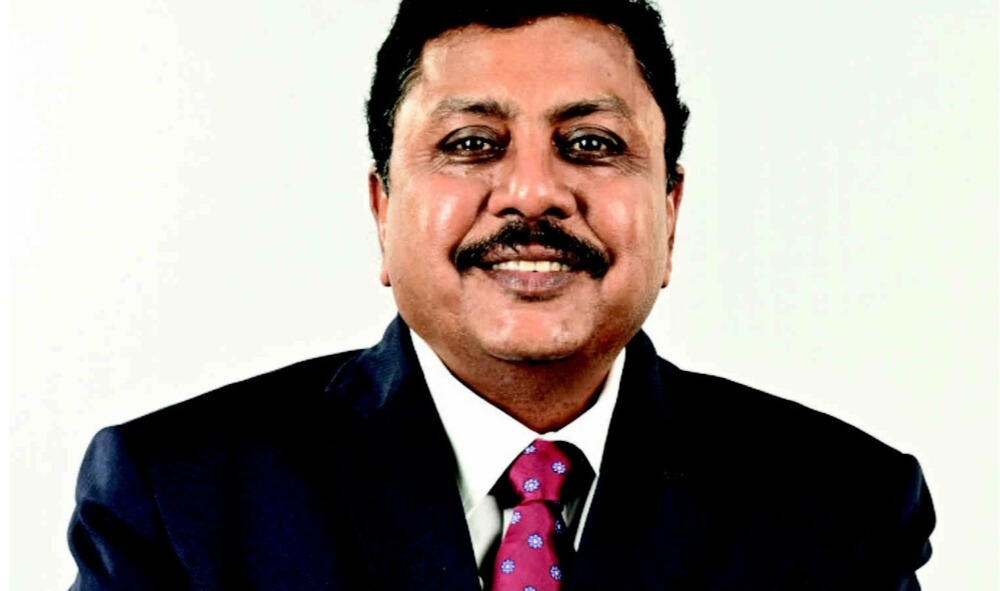 Naveen Srivastava assumes charge of Director (Operations) of POWERGRID