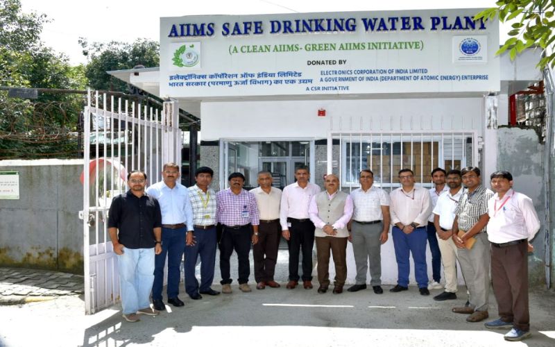 ECIL spendete im Rahmen der CSR eine RO-Wasserabfüllanlage an AIIMS, Neu-Delhi