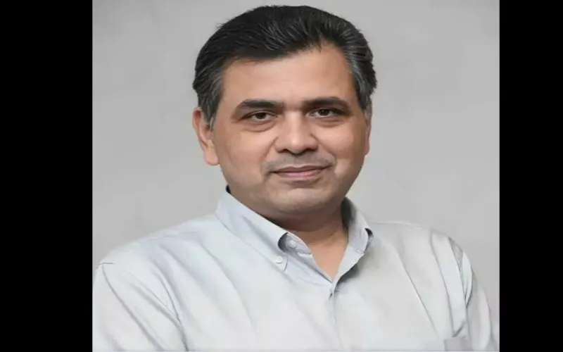 Aimbove Mukuru weIAS, Shri Srinivas Injeti, akagadzwa saSachigaro paGoverning Board yeNSE.