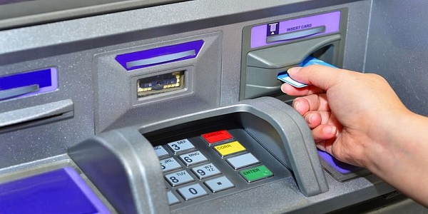 Know which Banks will levy charges on deposit and withdrawing money