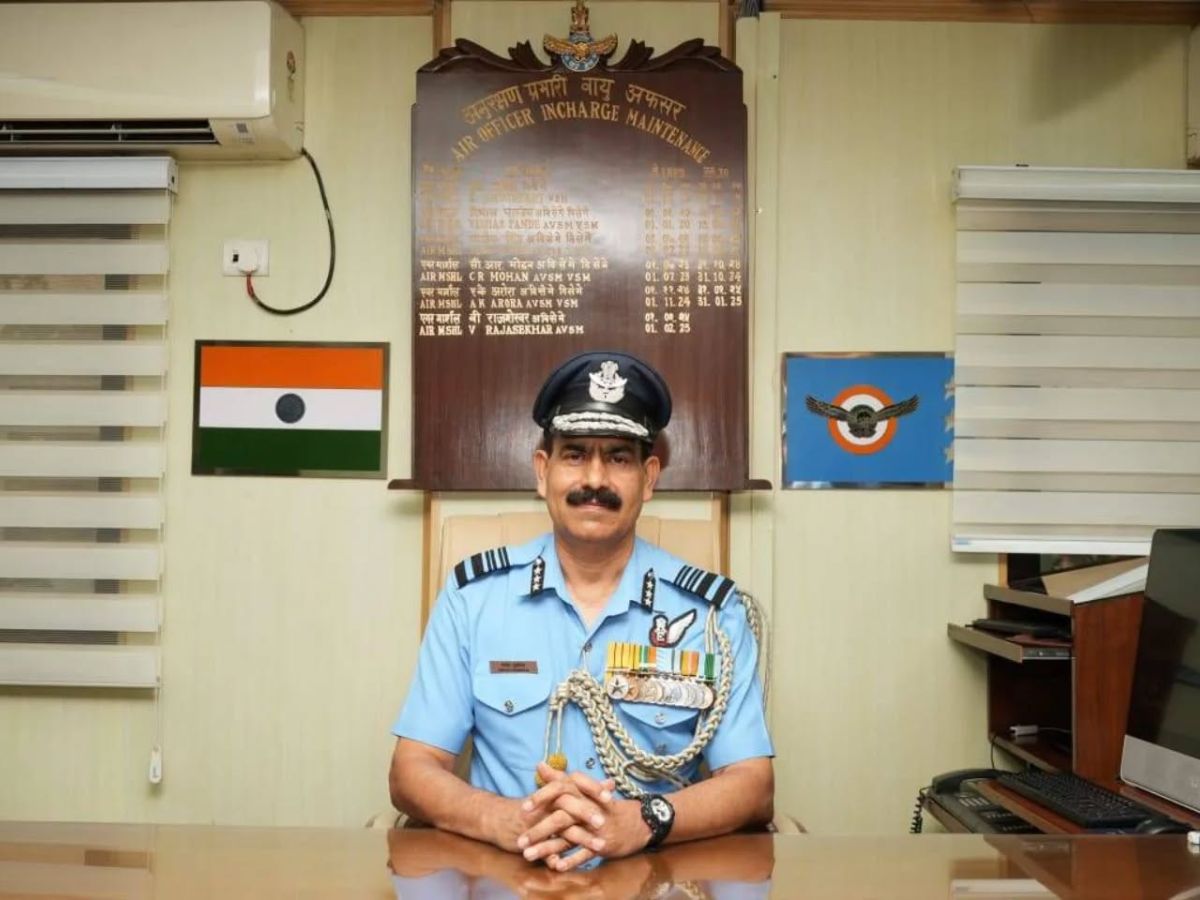 Air Marshal Sanjiv Ghuratia Assumes Charge as IAF's Air Officer-in-Charge Maintenance