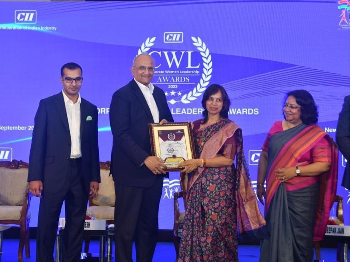 BEL GM wins CII Corporate Woman Leader Award