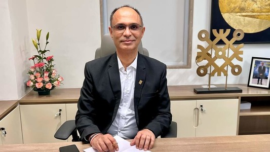 Shri Sanjay Khanna takes over as Director Refinery, BPCL