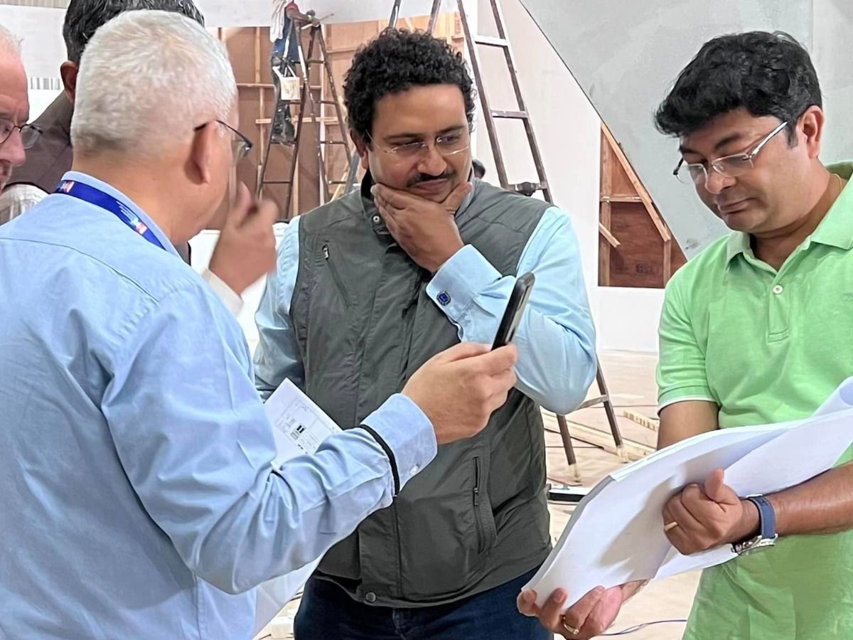 IAS, Navneet Mohan and Vinod Seshan reviewed progress of India Experience Center and BPCL pavilion