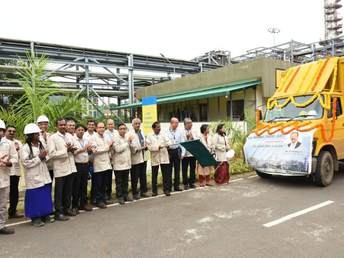 BPCL despatched first indigenous Super Absorbent Polymer at Kochi Refinery