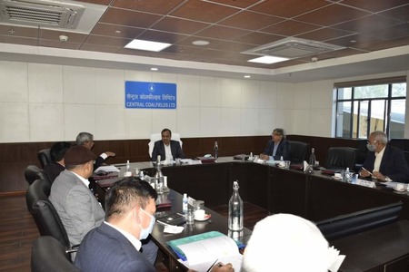 Chairman, CIL reviews CCL