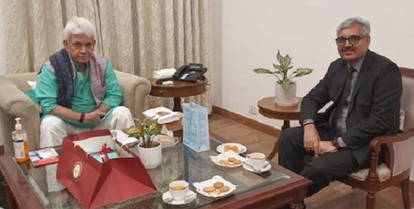 CMD, NHPC met Hon'ble Lt. Governor of J&K; discussed ongoing developmental projects