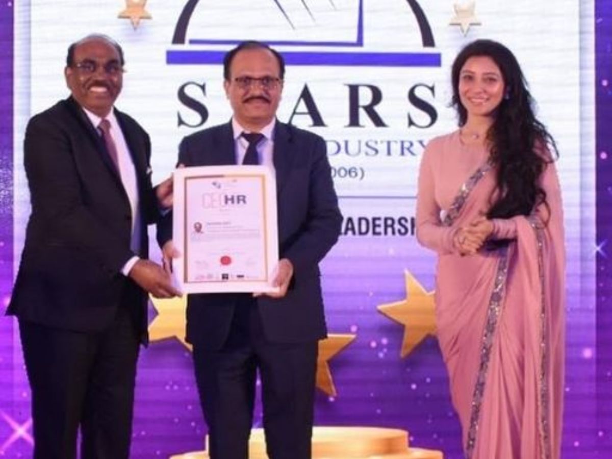 CMD, NSIC Conferred with CEO with HR Orientation Award