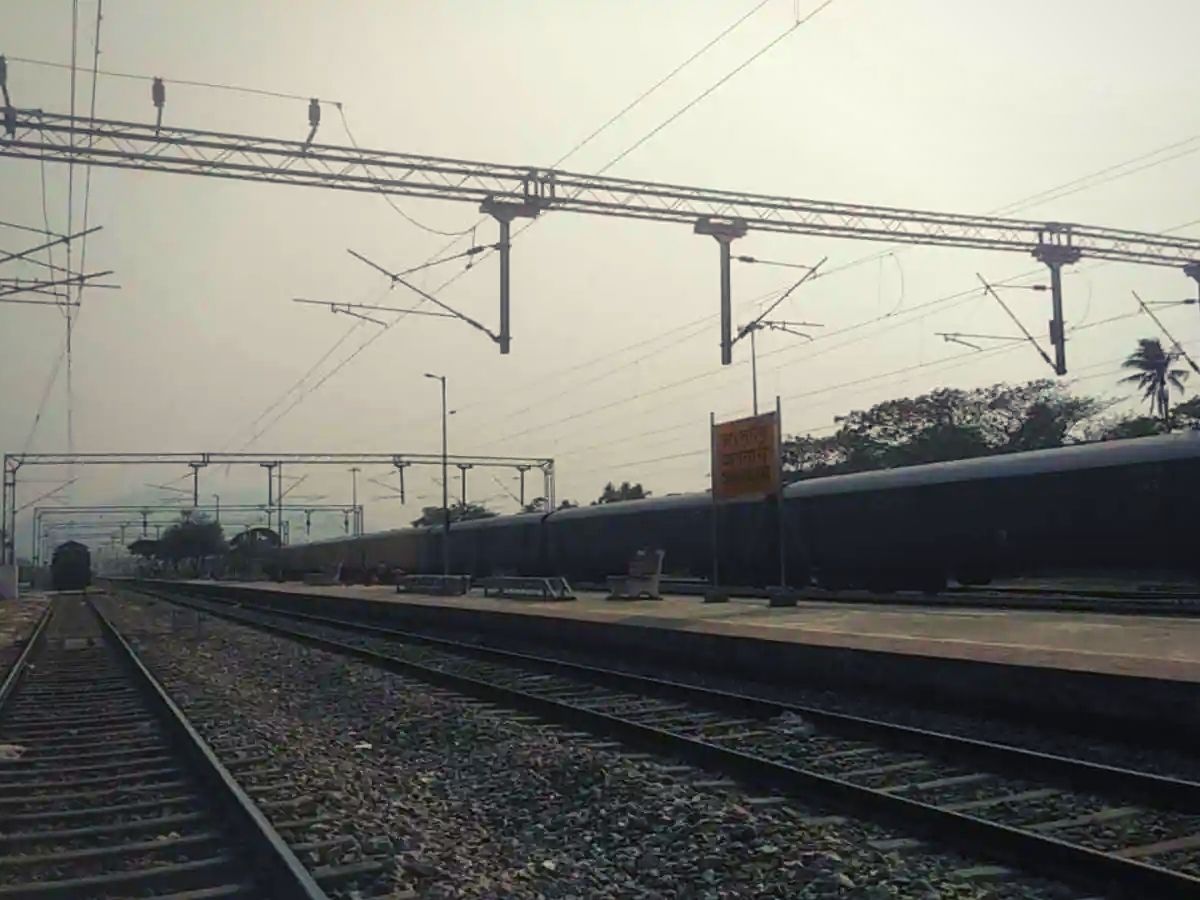 Chhattisgarh's Broad Gauge Network Achieves 100% Electrification