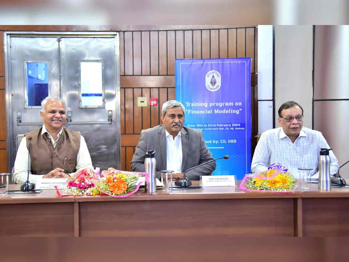 Coal India Chairman inaugurates training programme on Financial Modeling 