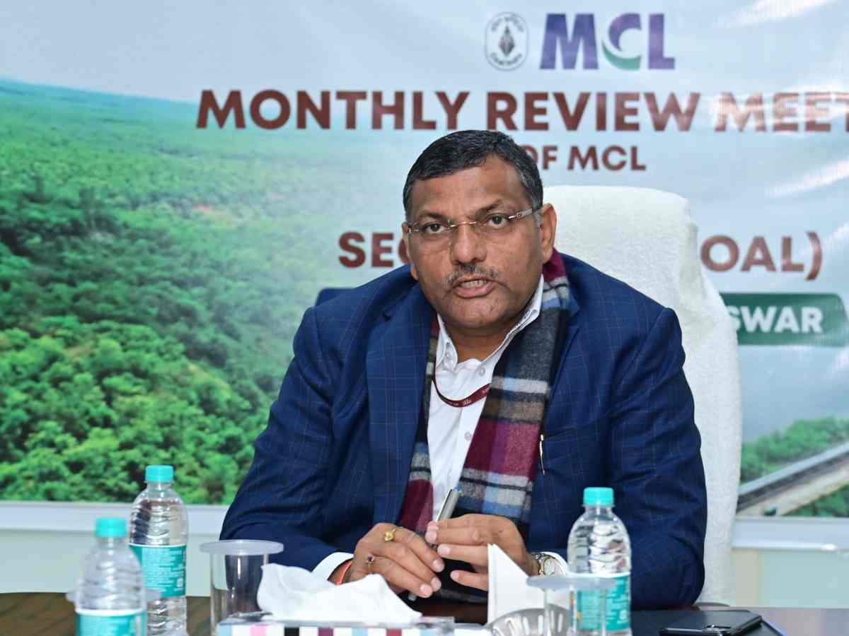 Coal Secretary reviews MCL performance