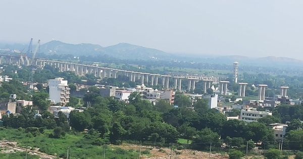 DFCCIL developed a 2.75 km long high viaduct on Dadri - Rewari section in Sohna, Haryana