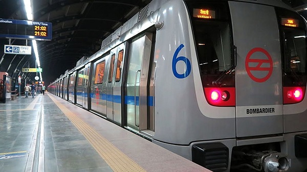 DMRC provides free WiFi facility at all Metro stations of Yellow Line