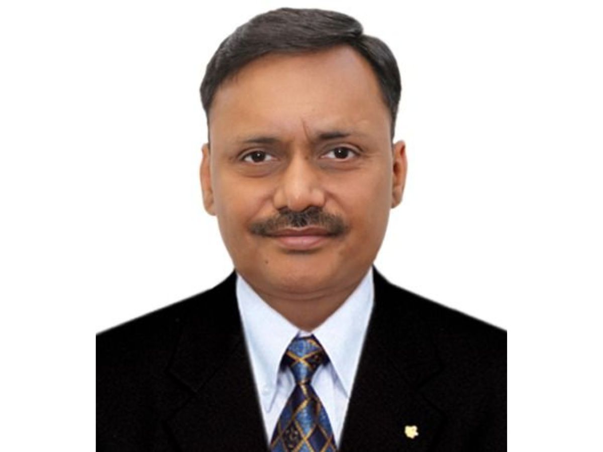 Dr. Amit Kumar Jain takes charge as Director (Operations & Services) of DMRC