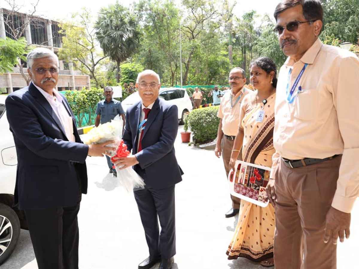 Defence Secretary Giridhar Aramane visits BEL, Chennai and AVNL Avadi