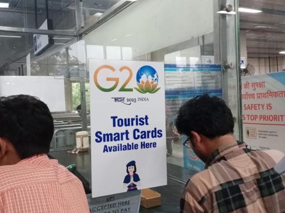 Delhi Metro selling Tourist Smart Cards from Today