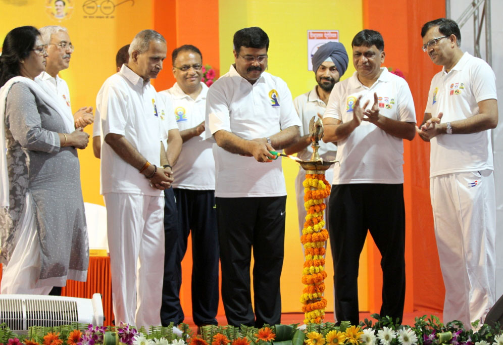 Shri Dharmendra Pradhan inaugurates International Yoga Day Celebration