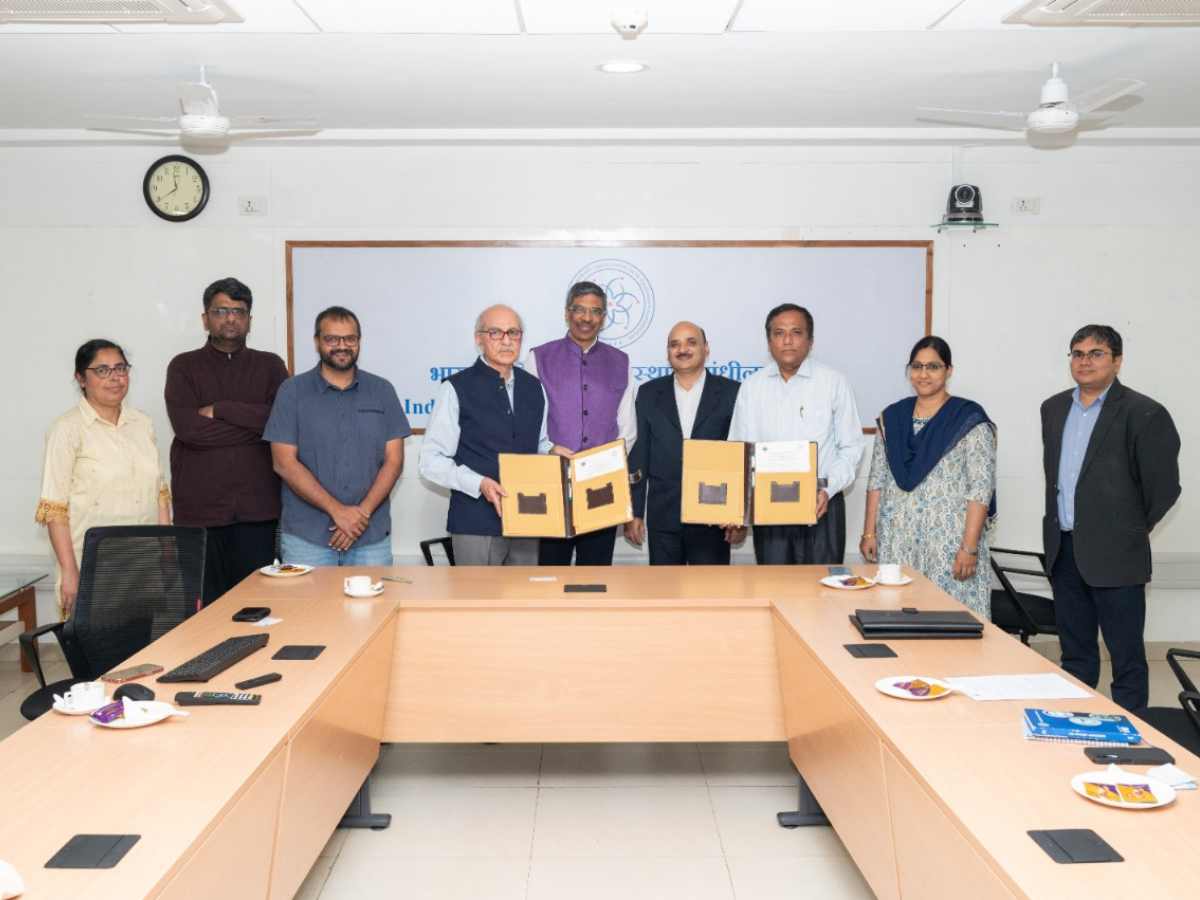 ECIL Signs MoU with IIT, Gandhinagar
