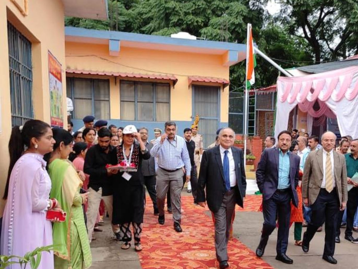 भारत चुनाव आयोग की टीम हिमाचल के तीन दिवसीय दौरे पर