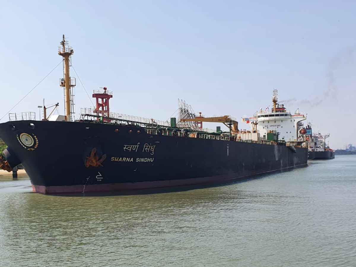 First Cargo of ONGC's Crude Oil 98/2 reaches MRPL