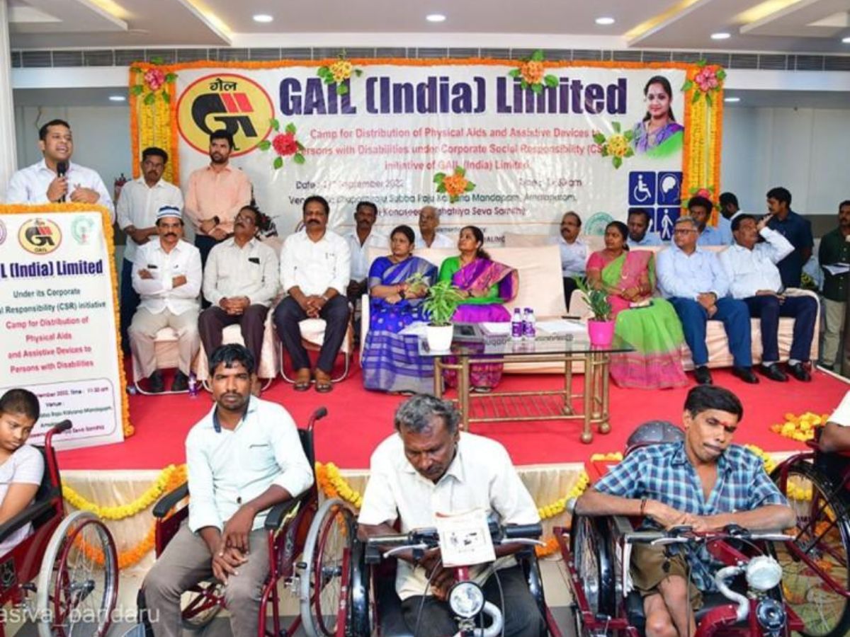 PSU CSR: GAIL distributes motorized tricycles, essential aids to 466 Divyangjan
