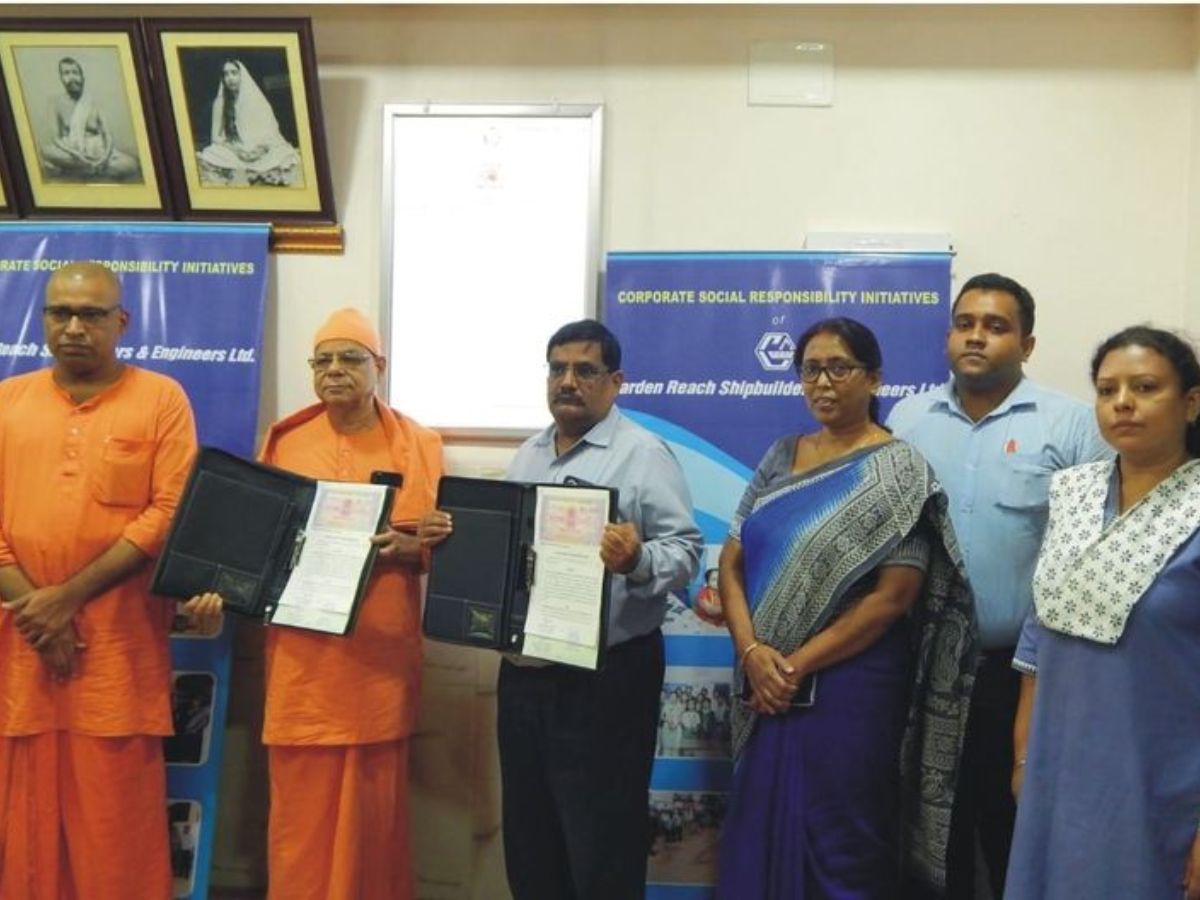 GRSE signs MoU with Ramakrishna Math, Belur on Skill Development Programs
