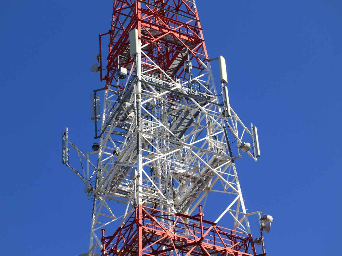 Government approves auction of telecom spectrum at reserve price $11.6 billion