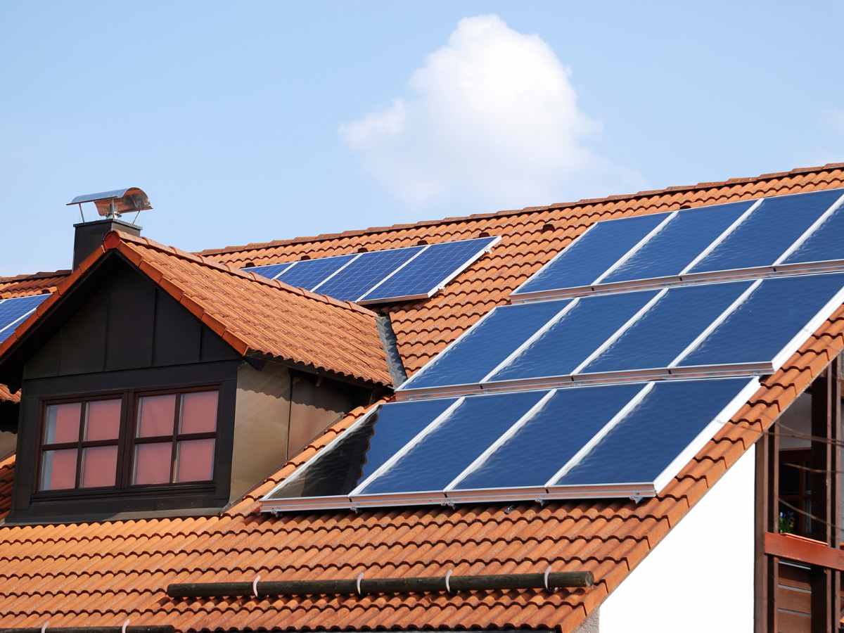 Govt increases subsidy for residential rooftop solar project