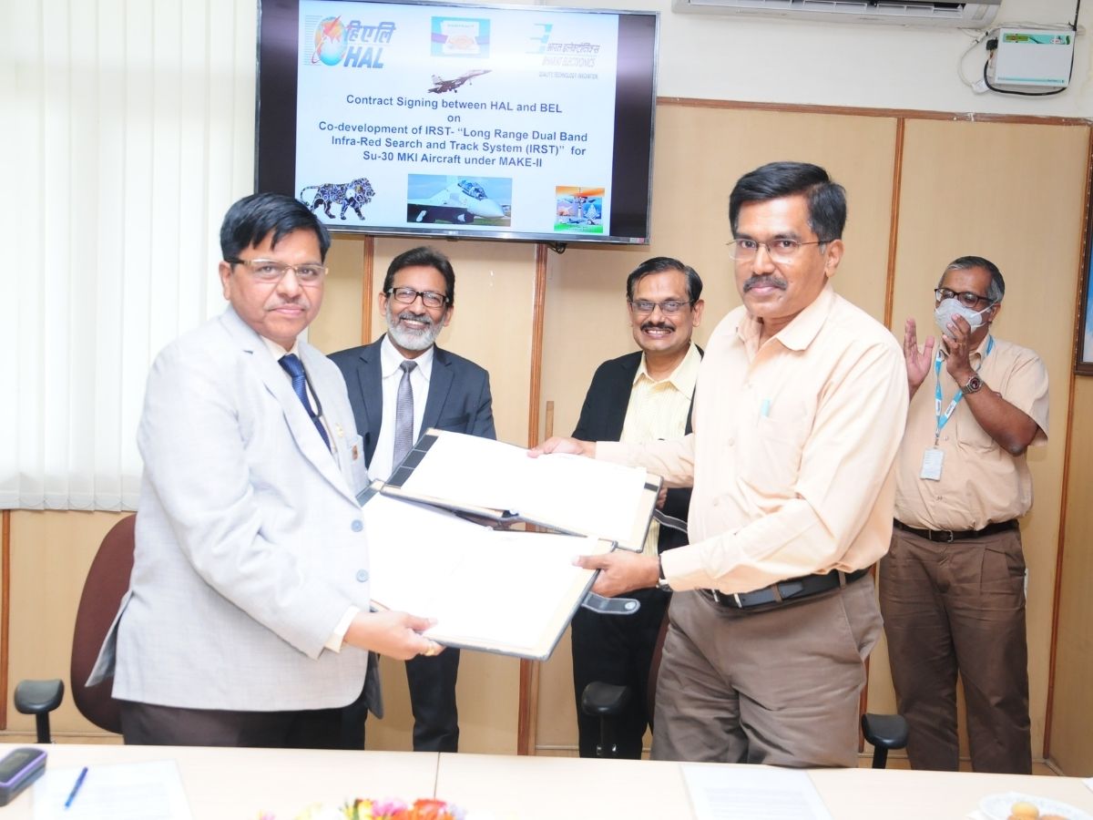 HAL, BEL Sign Contract for Indigenous IRST; Will Boost Make-in-India