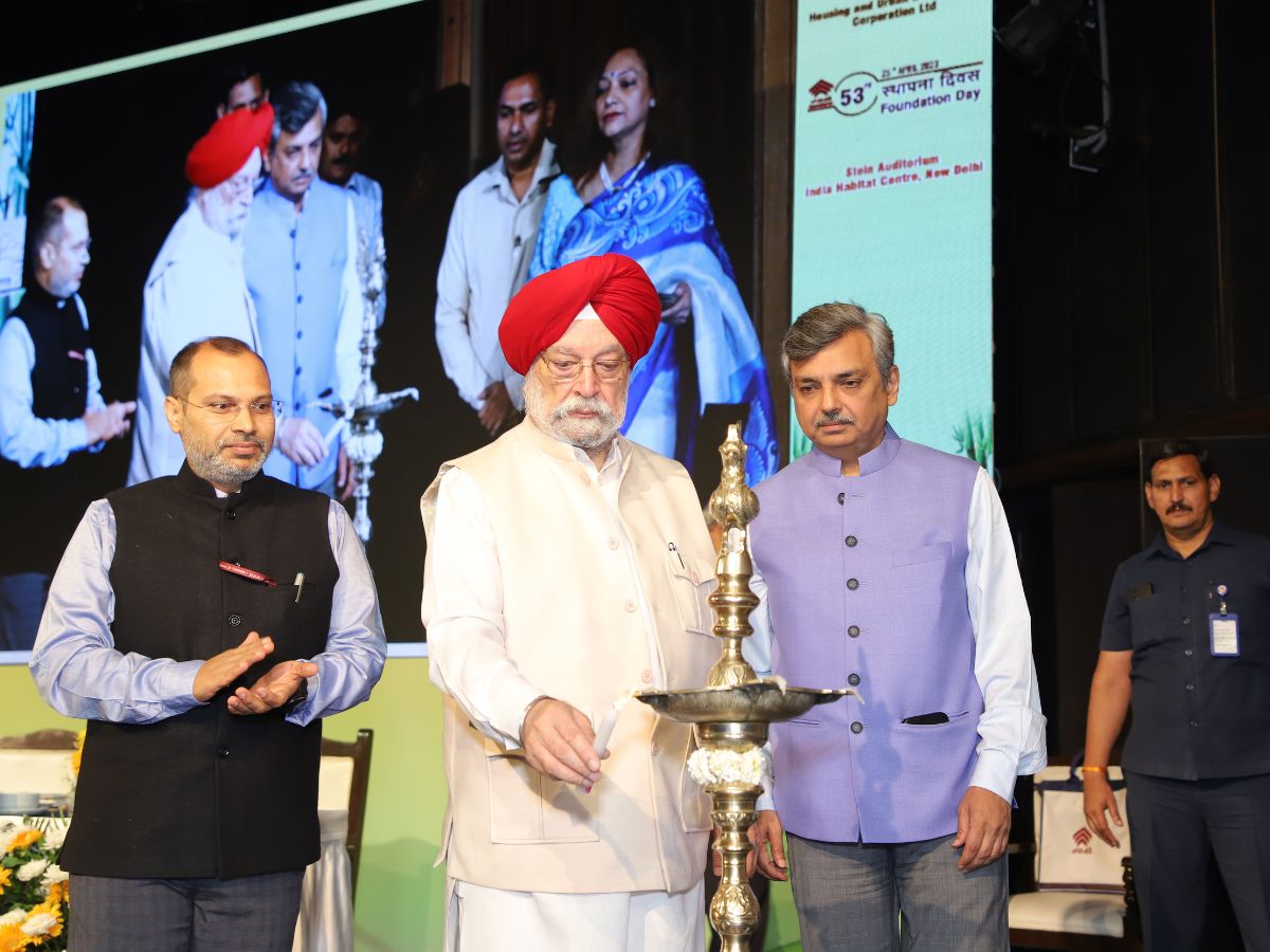HUDCO Organized Foundation Day; Hardeep S Puri, graces as chief Guest