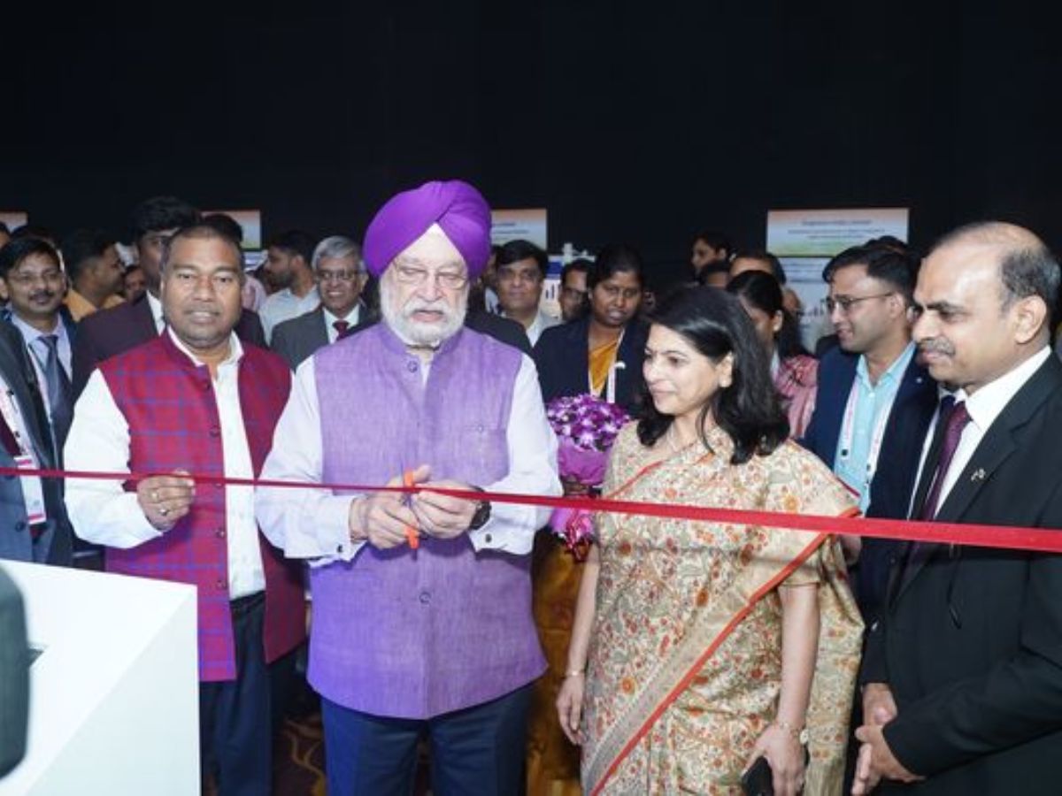 Petroleum Minister Hardeep Singh inaugurated EIL Stall at 25th ETM, Mumbai