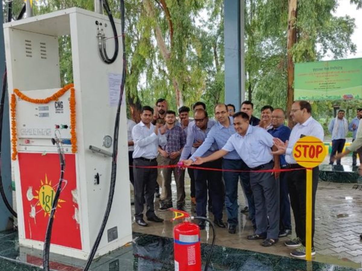 IGL started CNG sale at its first online CNG station at Khayawadi, Shamli