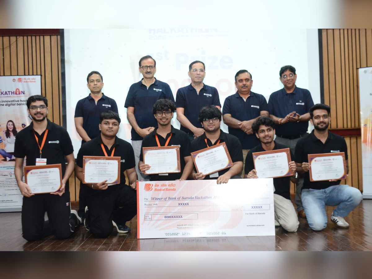 IIT Kanpur and Bank of Baroda Conclude Grand Finale of Hackathon 2025