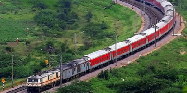 Special 23 trains will run for the passenger in festive season by Indian Railways 
