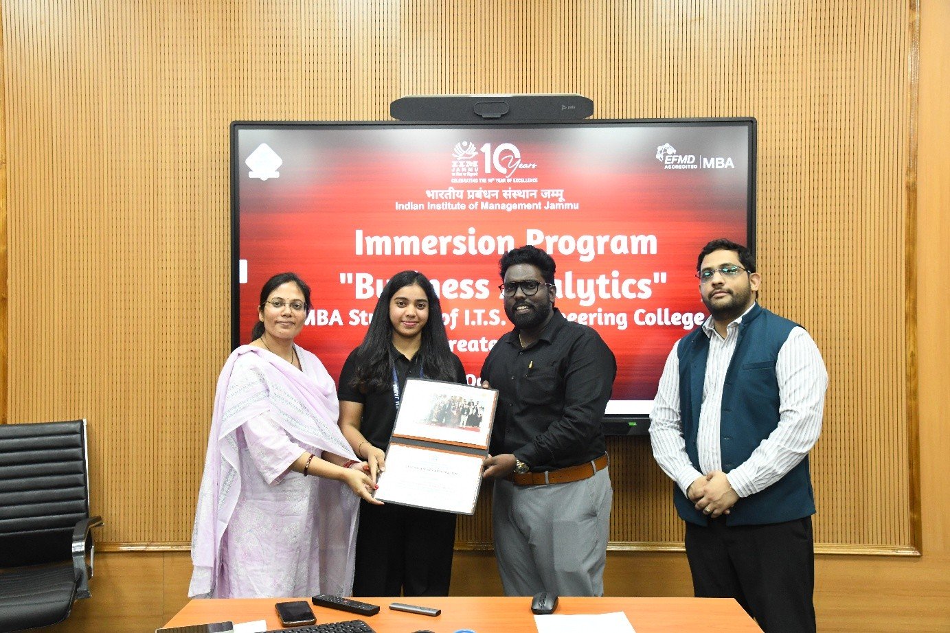 IIM Jammu Concludes Certification Program in Business Analytics for MBA Students of ITS Engineering College