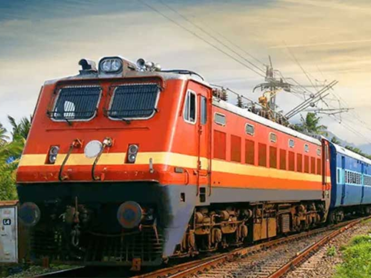 'Coolie on Call' System first time in Indian railways
