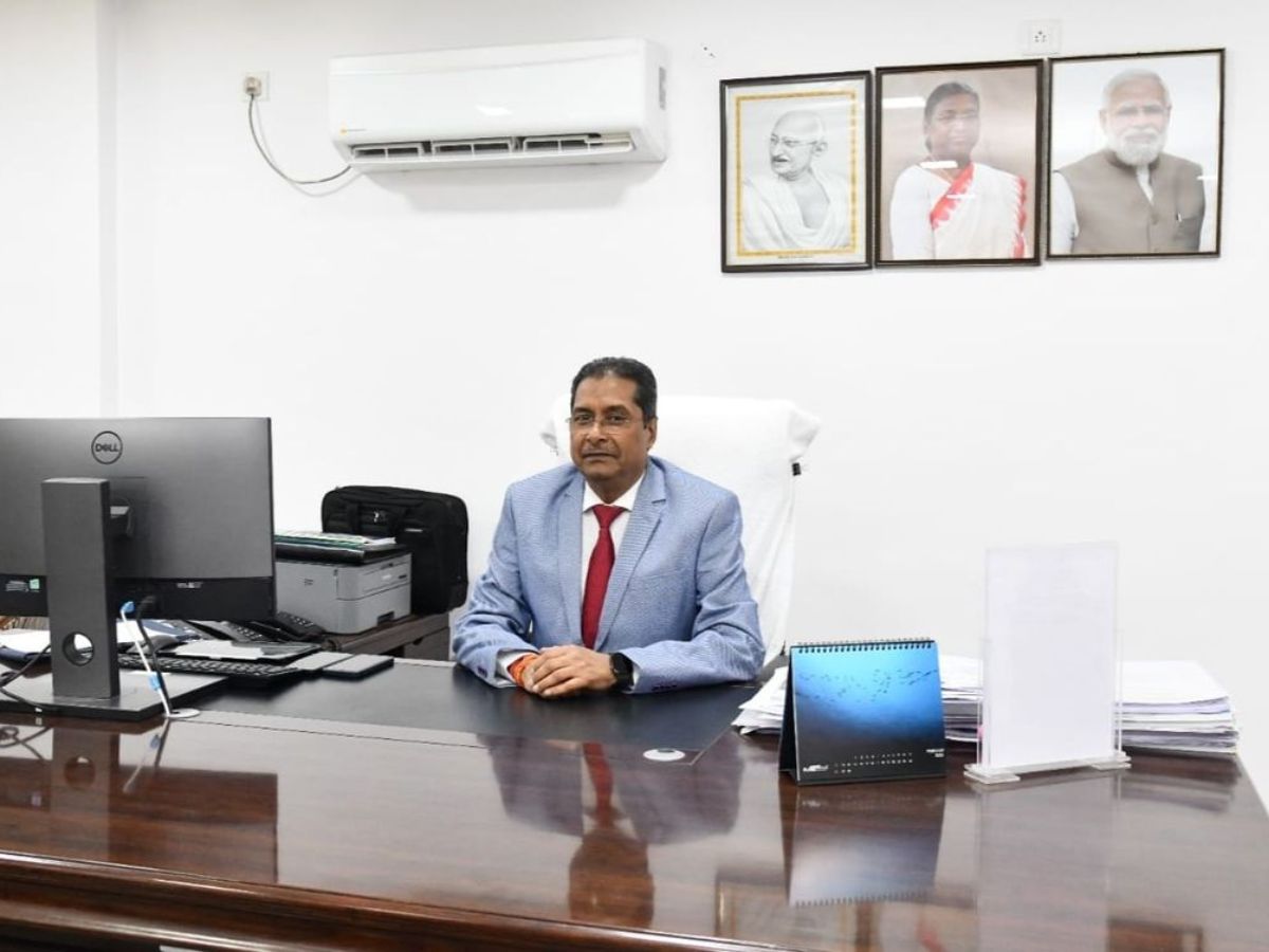 Jai Prakash Dwivedi assumed additional charge of Director (Personnel), WCL