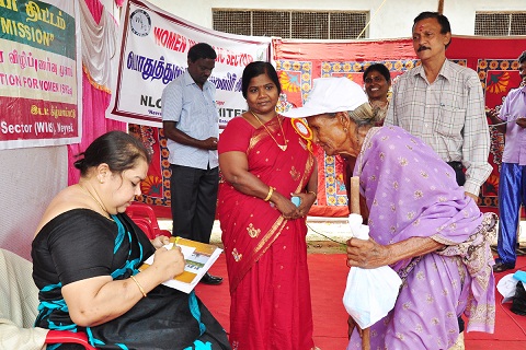NLCIL imparts training to the members of Self Help Groups on Sanitation