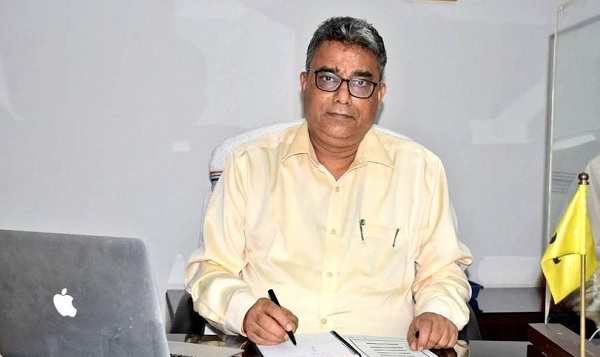 Shri KR Vasudevan assumed additional charge of Director Finance, CCL