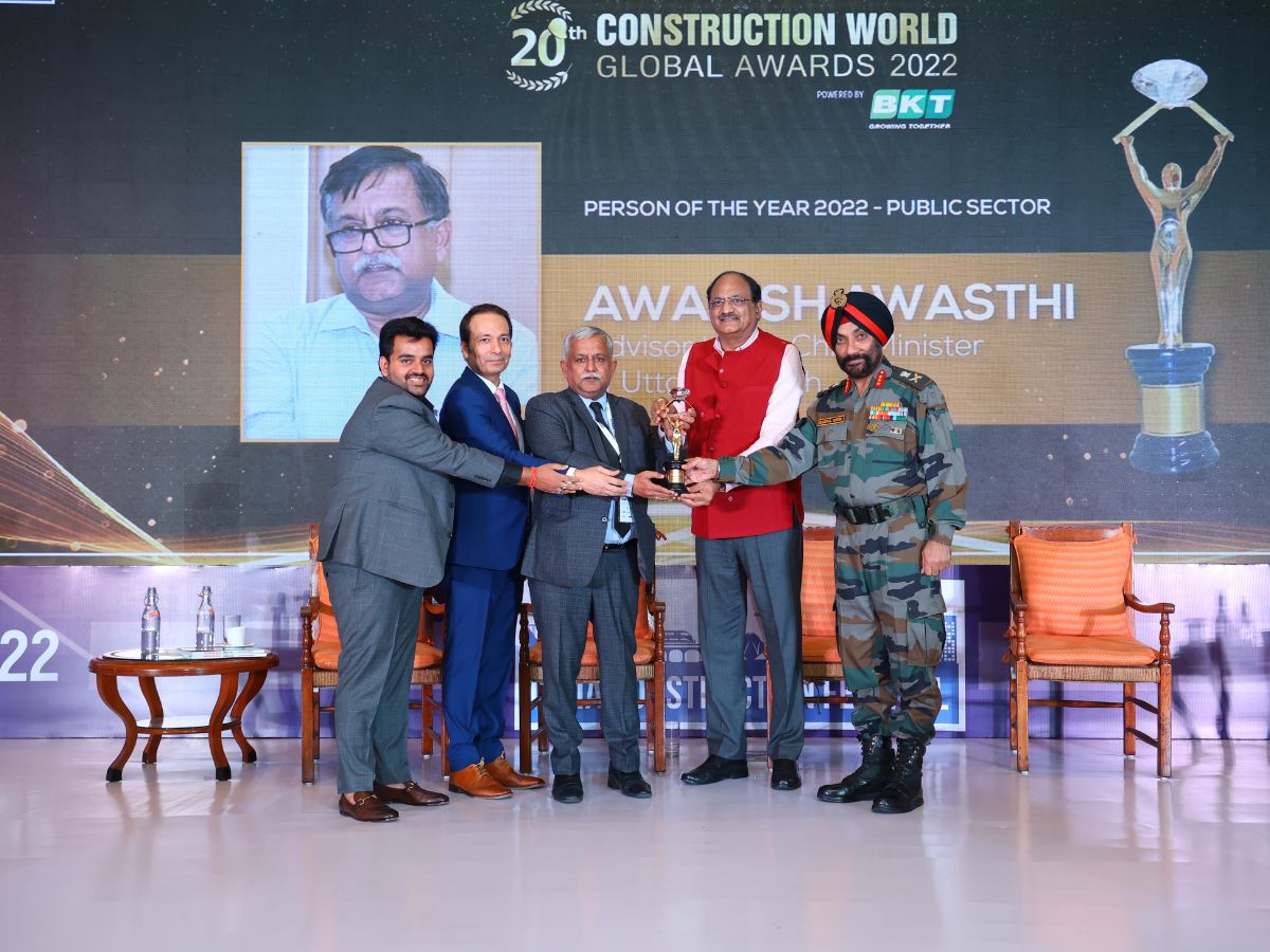 Indian Army’s Lt Gen Harpal Singh & Awanish Awasthi, Advisor, CM UP, bagged top honours at 20th Construction World Global Awards