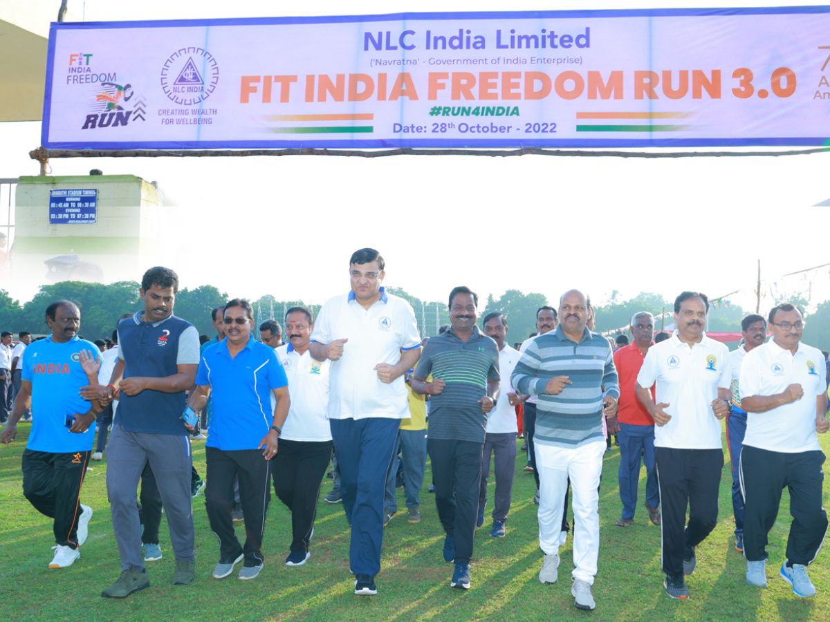 MD, NLCIL, Launches  Massive FIT INDIA Freedom Run 3.0 at Neyveli