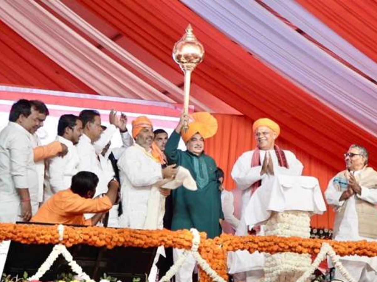 Shri Nitin Gadkari inaugurates 7 National Highway projects with an investment of 6500 cr in Ballia, Uttar Pradesh
