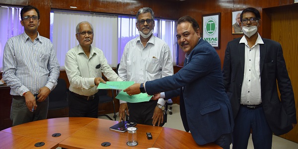 RINL signed MoU with Bridge and Roof