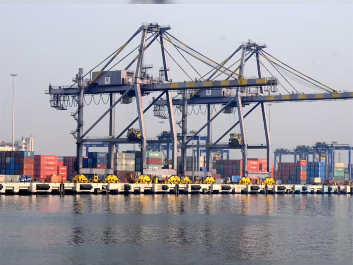 IRS officer Manoj Kumar entrusted with additional charge of CVO at Mumbai Port Authority