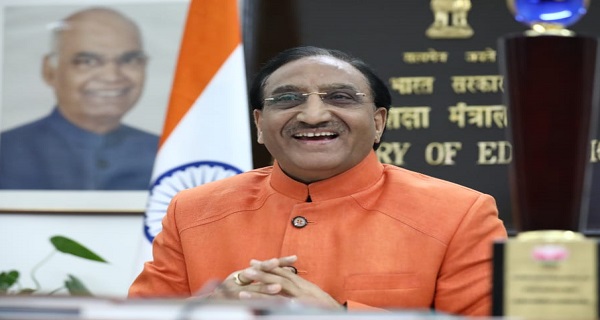 Shri Ramesh Pokhriyal has been awarded the Vatayan Lifetime Achievement Award