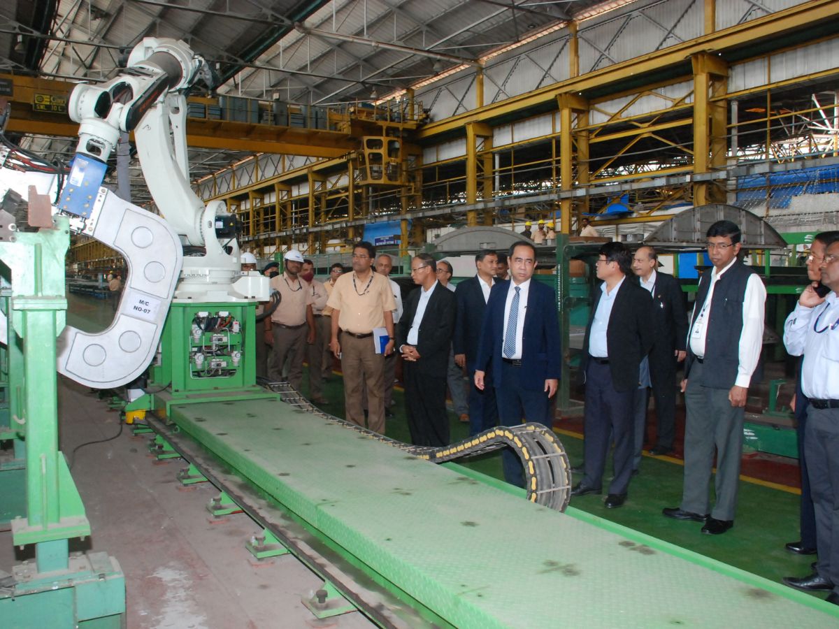 Myanmar Railway Minister Team visits BEML
