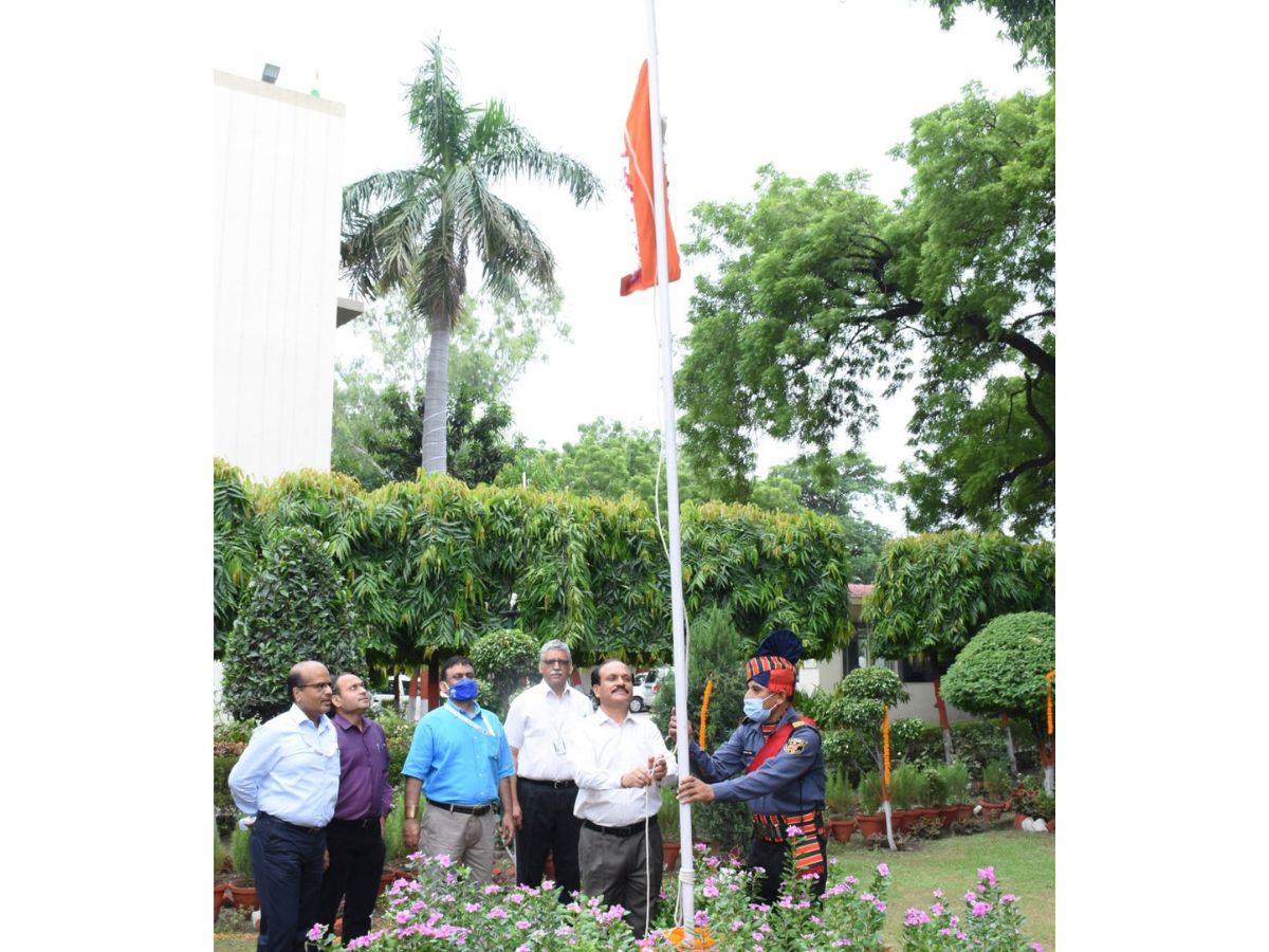 NSIC, CMD Shri Gaurang Dixit hoisted National Flag