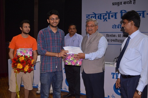 IIM Lucknow wins Regional Round of NTPC Electron Quiz