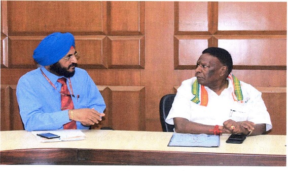 Sh. Bhupinder Singh met with Sh. V. Narayanasamy
