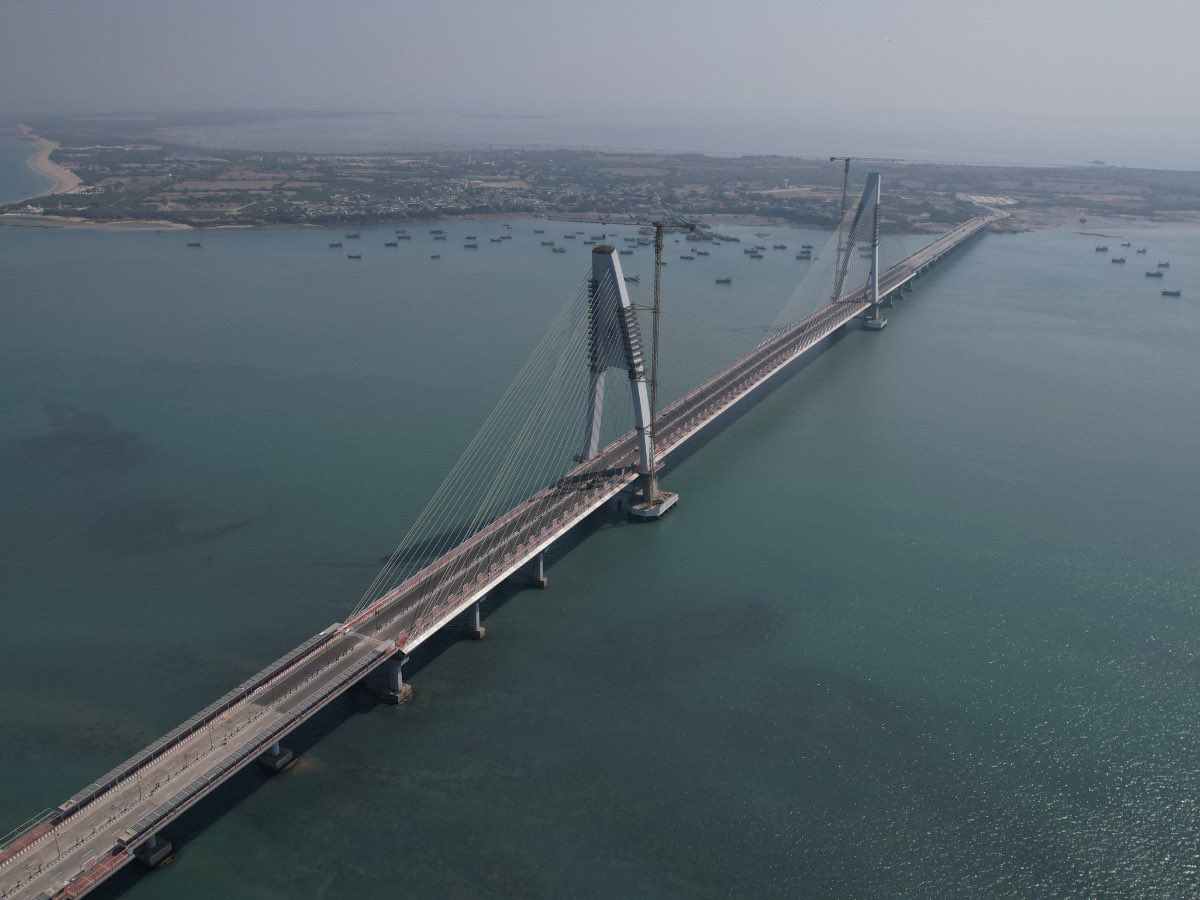 Most awaited Gujarat's Signature Bridge: Read About its beauty